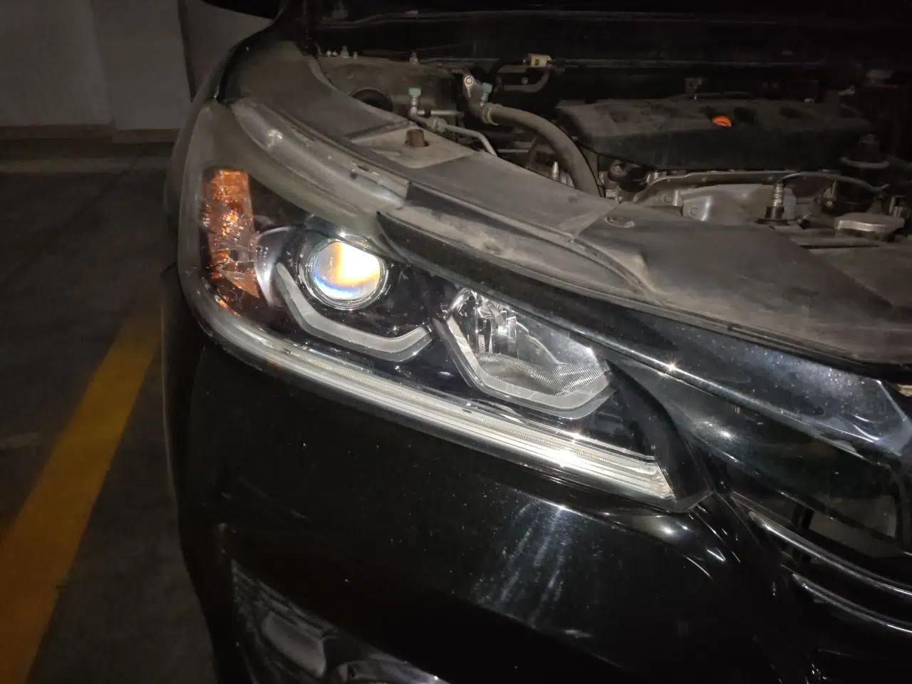 Honda Accord 2016 2.0L Comfort Edition — миниатюра 7