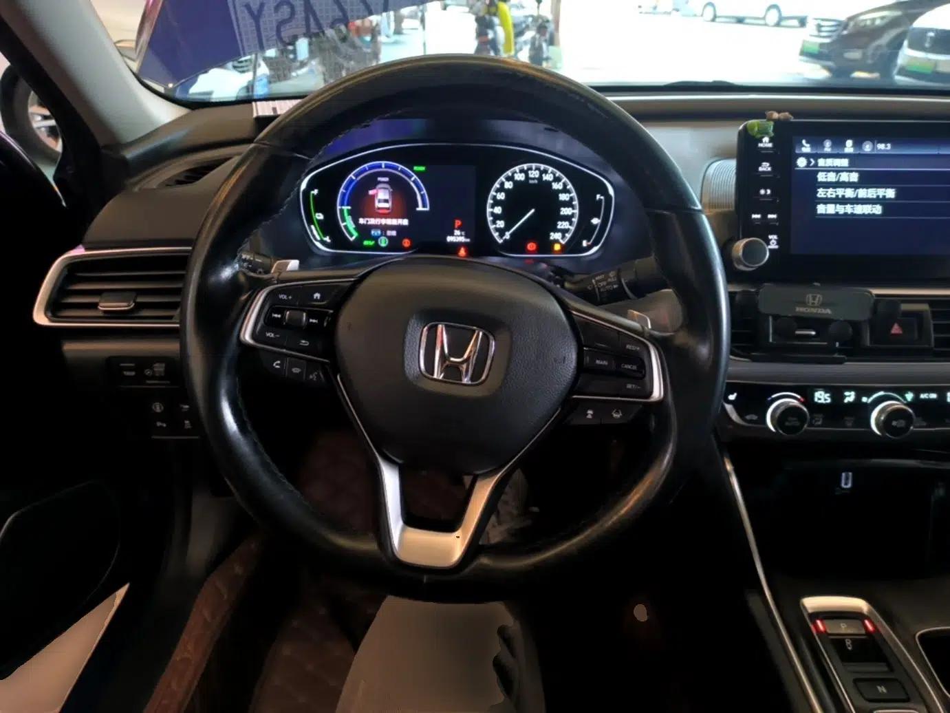 Honda Accord 2018 Rui·Hybrid 2.0L Rui Zhi Edition China VI — миниатюра 13