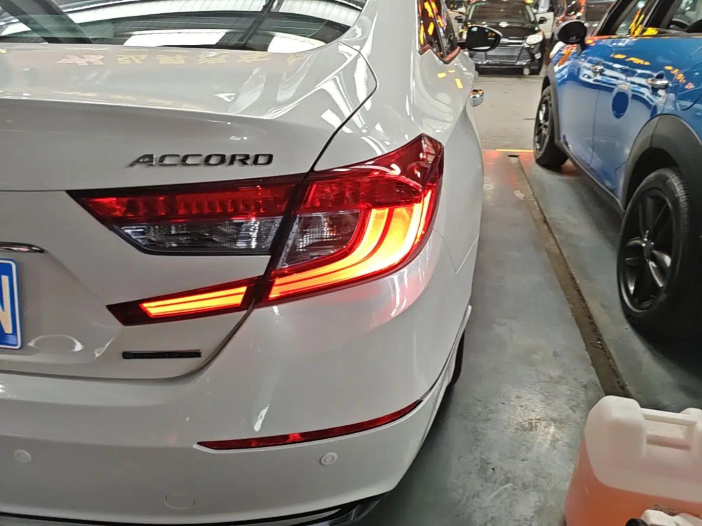 Honda Accord 2018 Rui·Hybrid 2.0L Rui Ku Edition China VI — миниатюра 7