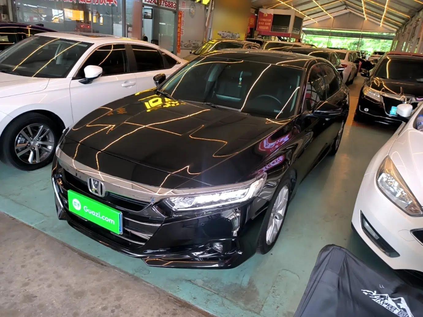 Honda Accord 2022 260TURBO Luxury Edition — миниатюра 1