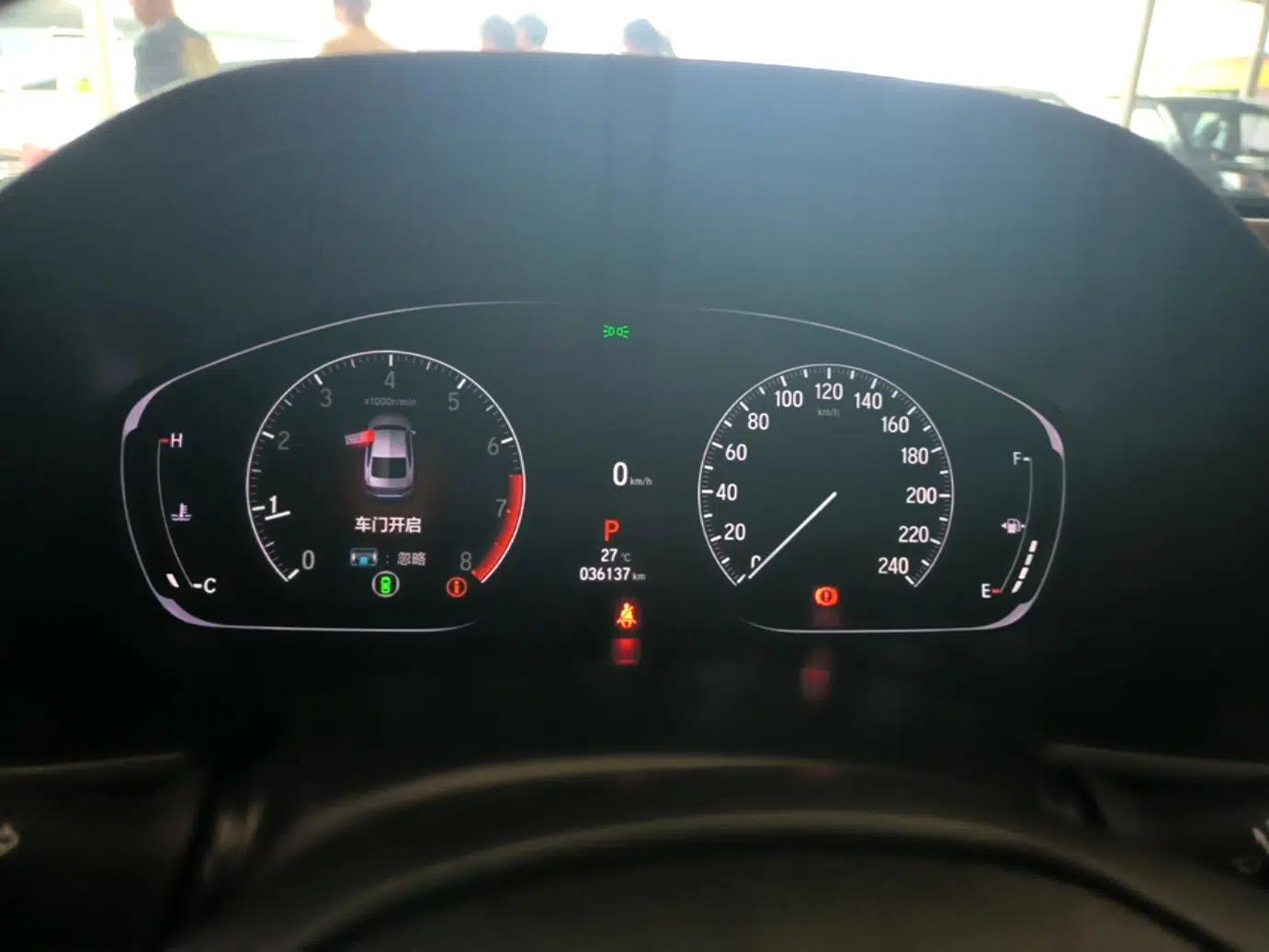 Honda Accord 2022 260TURBO Luxury Edition — миниатюра 14