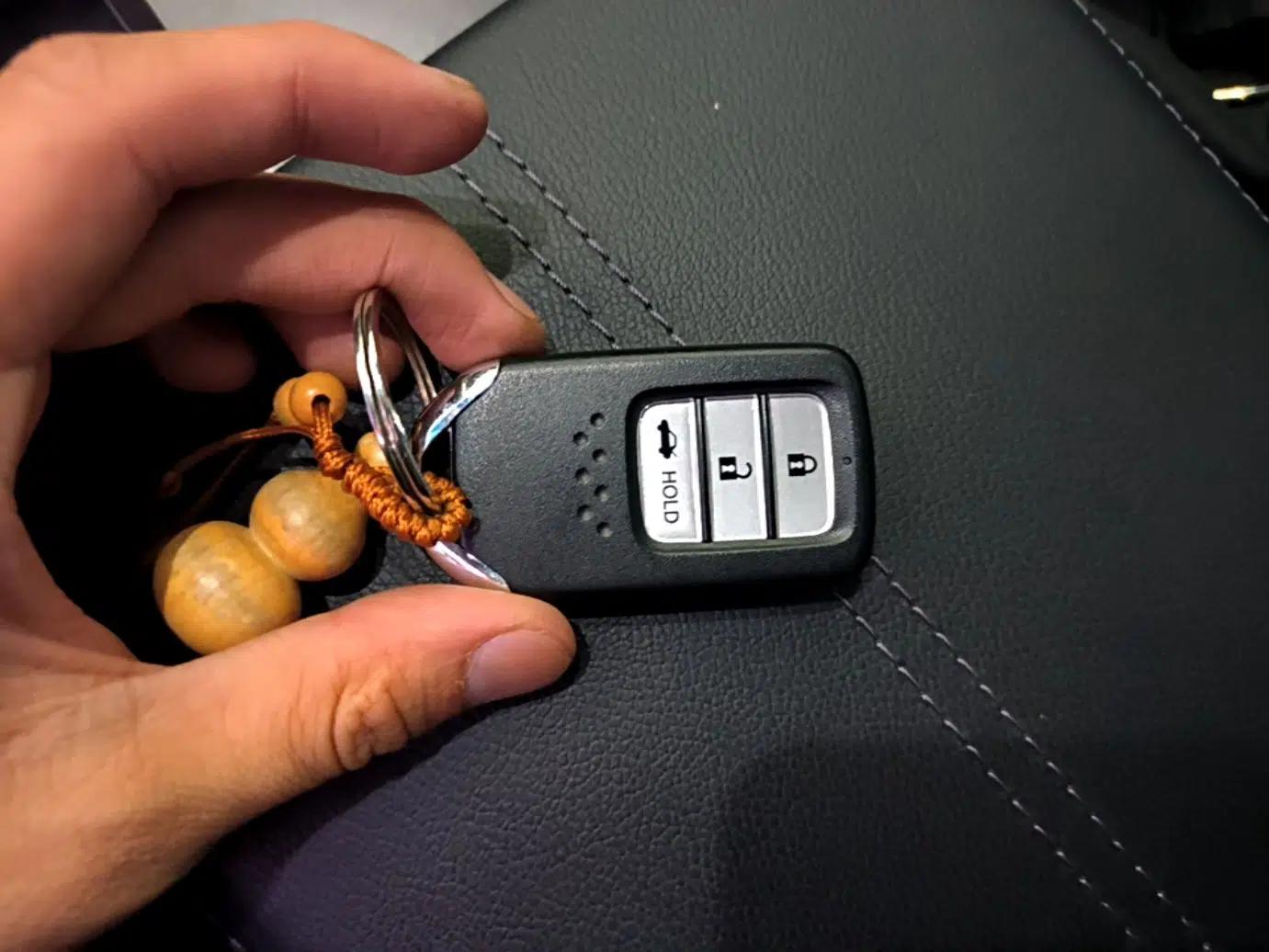 Honda Accord 2022 260TURBO Luxury Edition — миниатюра 22