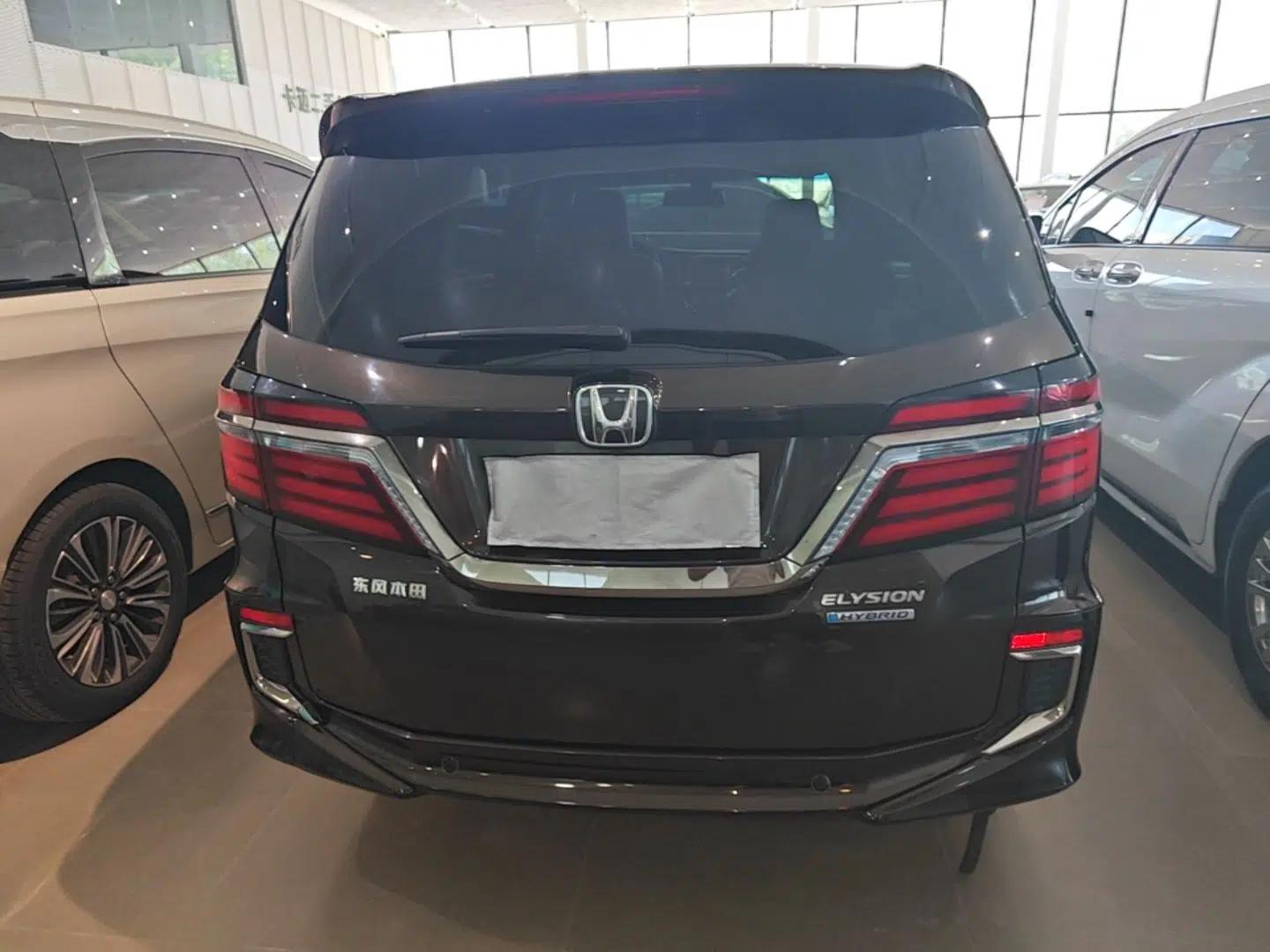 Honda Elysion 2019 2.0L Hybrid Comfort Edition — миниатюра 5