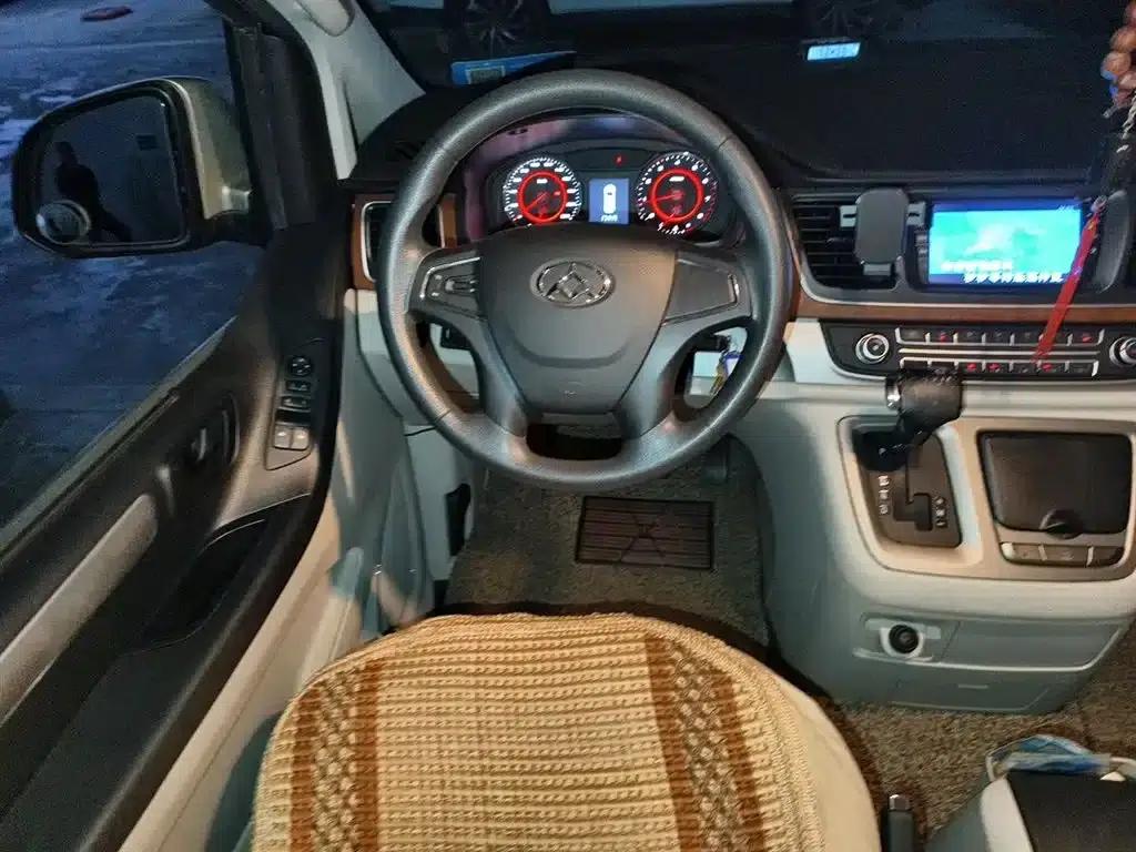 Maxus G10 2016 2.0T Automatic Elite Edition — миниатюра 3
