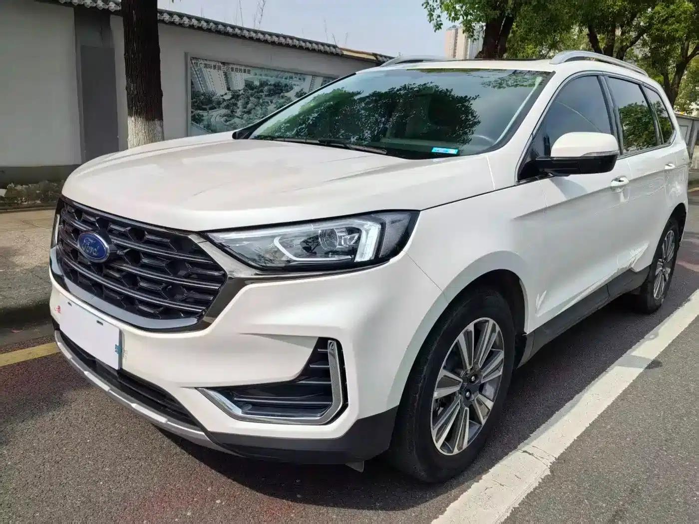 Edge 2021 PLUS EcoBoost 245 2WD Platinum Edition 5-seater — миниатюра 2
