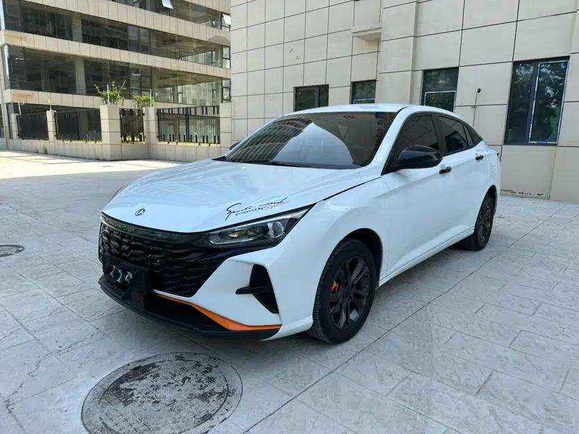 Dongfeng Aeolus Yixuan 2023 Mach Edition 1.5L Automatic Chasing Wind Version — миниатюра 1