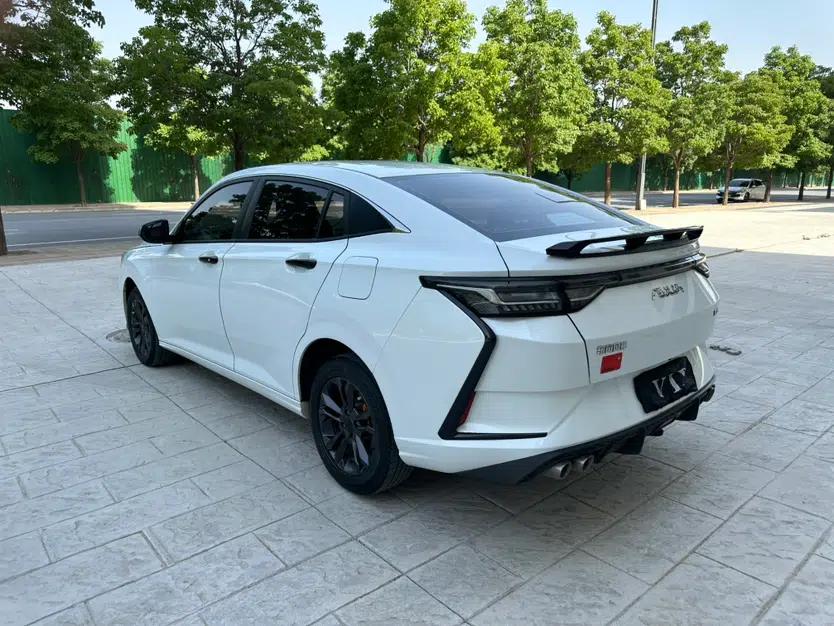 Dongfeng Aeolus Yixuan 2023 Mach Edition 1.5L Automatic Chasing Wind Version — миниатюра 7