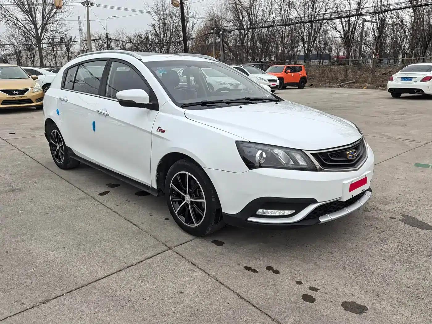 Geely Emgrand 2017 Hatchback RS Million Edition 1.5L CVT Upward Version — миниатюра 3