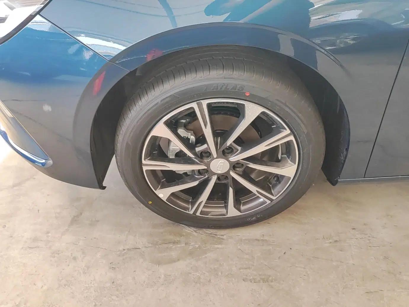 Geely Auto Emgrand 2026 Model 4th Generation 4 Millionth Anniversary Edition 1.5L CVT Feiyue Edition — миниатюра 8