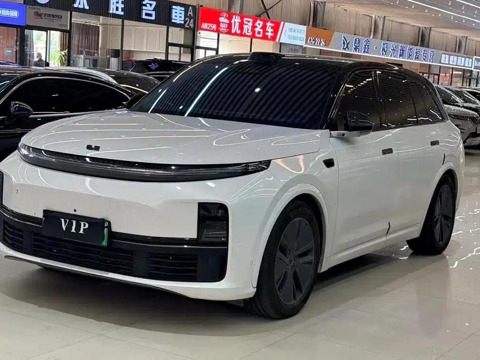 Li Auto L7 2024 MAX — миниатюра 1