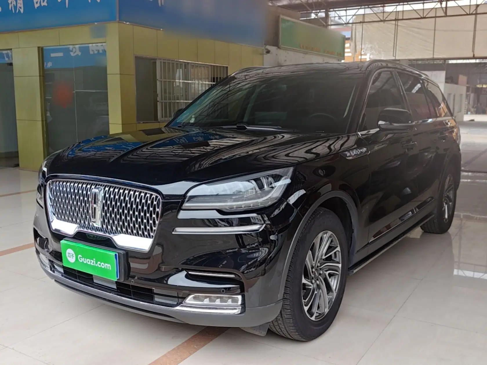 Lincoln Aviator 2022 3.0T V6 Four-Wheel Drive Luxury Edition — миниатюра 1