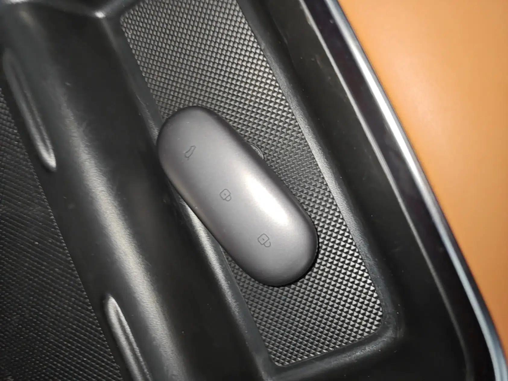 Li Auto L8 2023 Pro Model — миниатюра 12