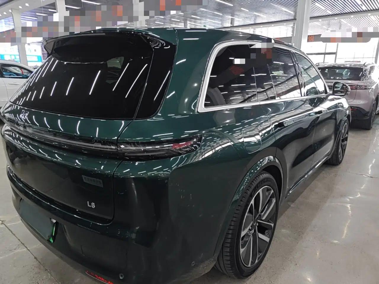 Li Auto L8 2023 Pro Model — миниатюра 6