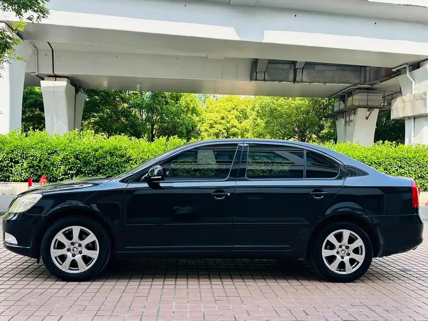 Octavia 2014 1.6L Automatic Elite Edition — миниатюра 20