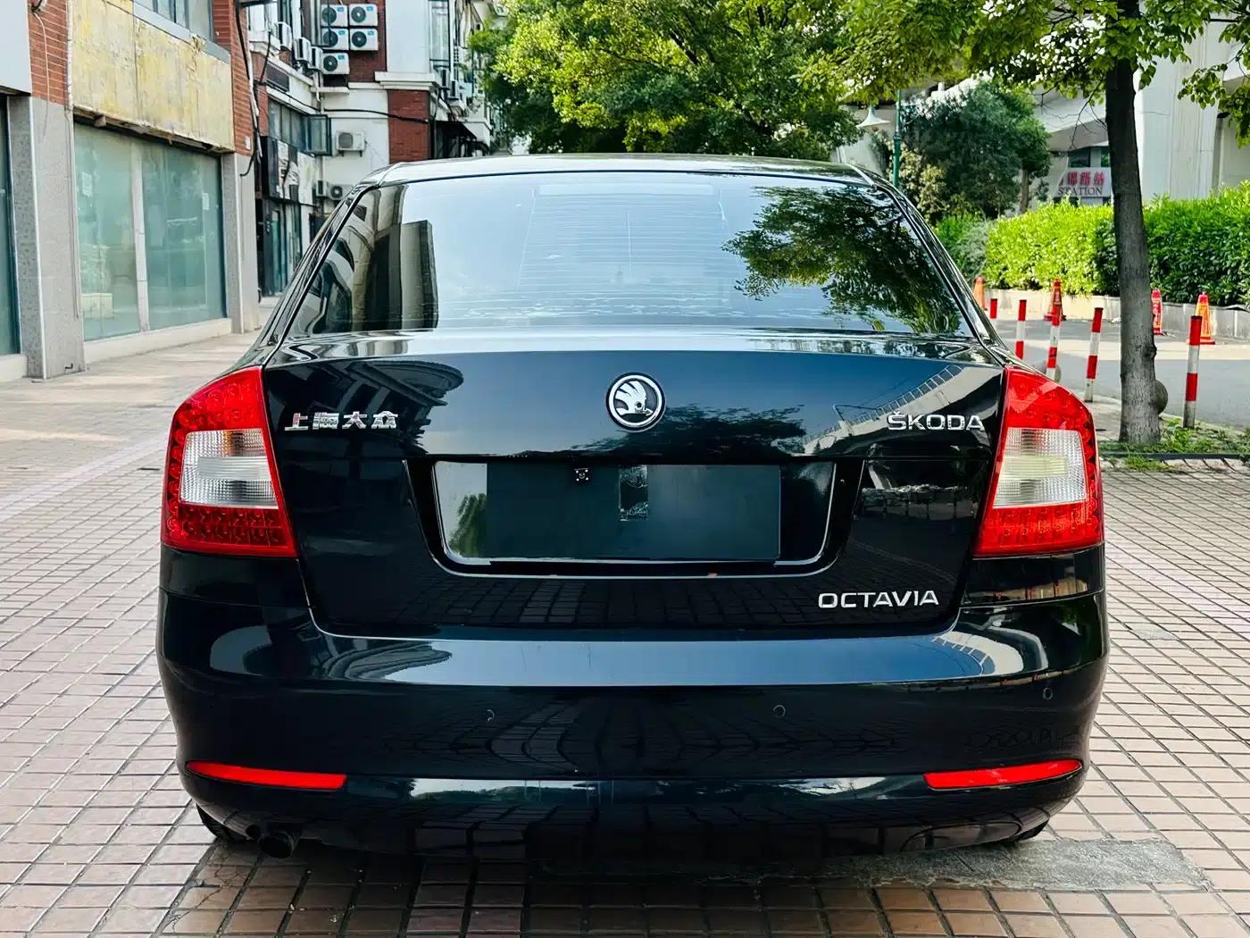Octavia 2014 1.6L Automatic Elite Edition — миниатюра 8