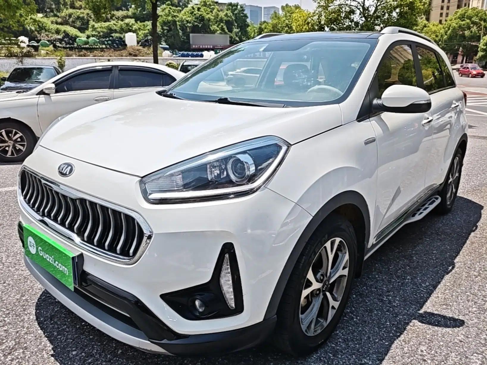 Kia KX3 2019 1.6L Automatic Fashion Sunroof Edition — миниатюра 1