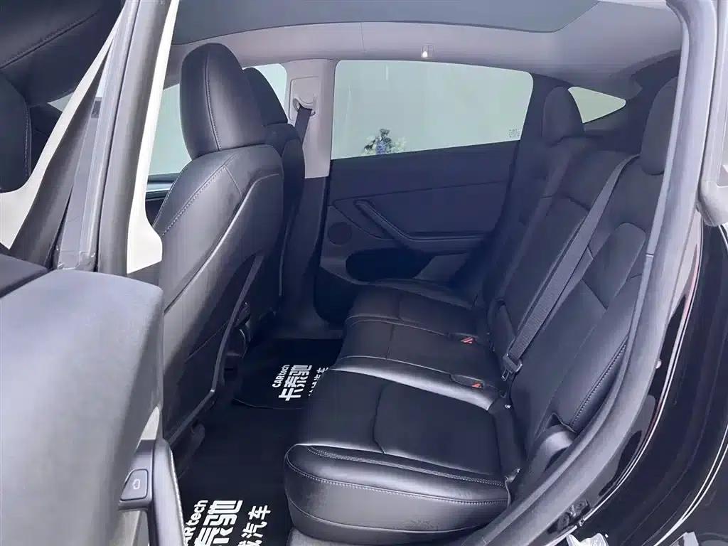 Model Y 2023 Rear-Wheel Drive — миниатюра 16
