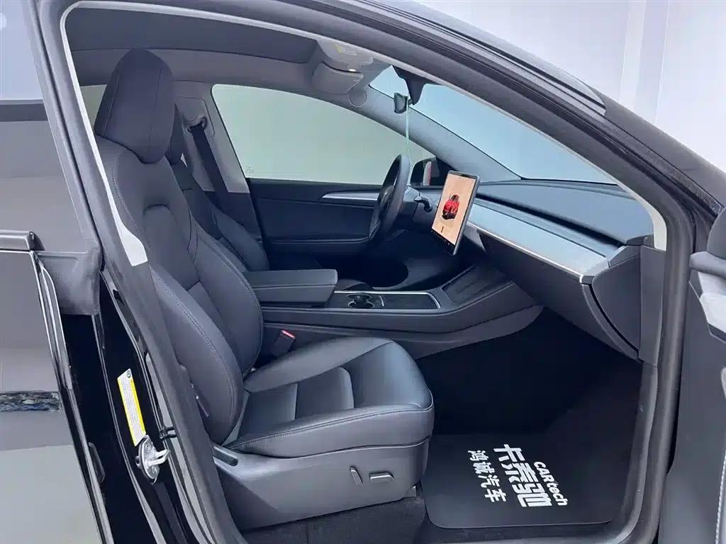 Model Y 2023 Rear-Wheel Drive — миниатюра 17