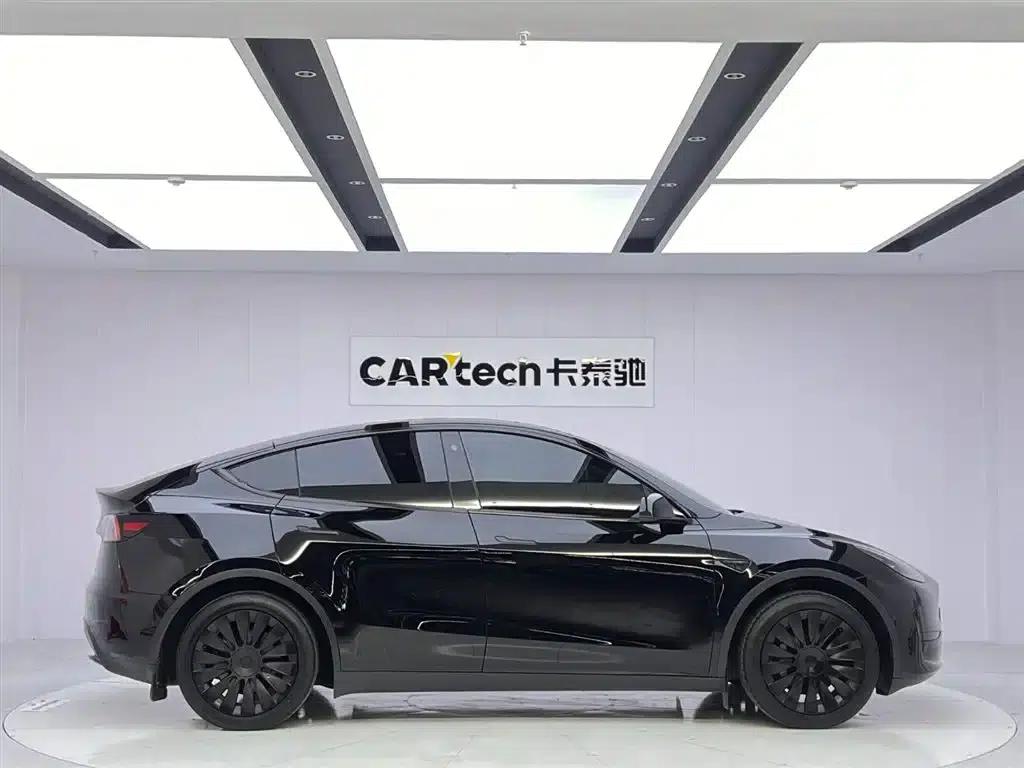 Model Y 2023 Rear-Wheel Drive — миниатюра 6