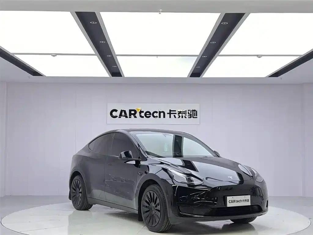 Model Y 2023 Rear-Wheel Drive — миниатюра 7