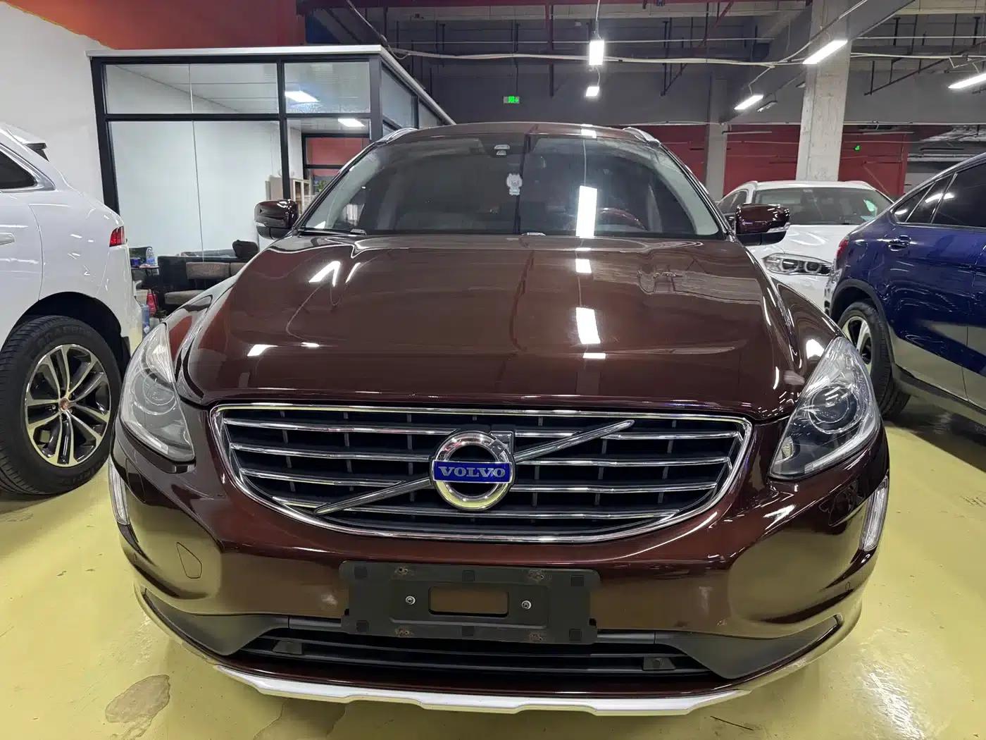 2015 Volvo XC60 T5 Smart Edition — миниатюра 2