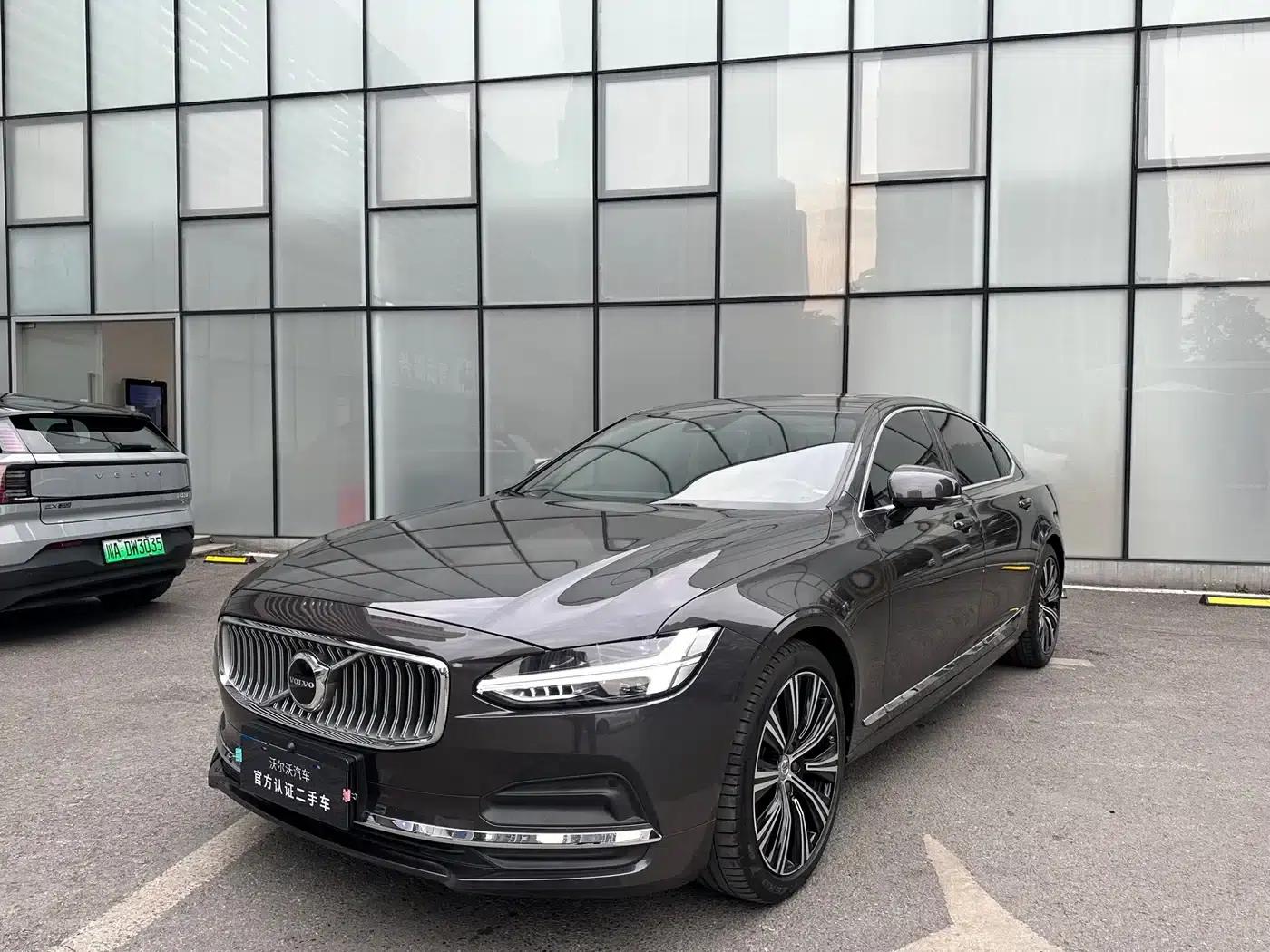 2024 Volvo S90 B5 Inscription Luxury Edition — миниатюра 1