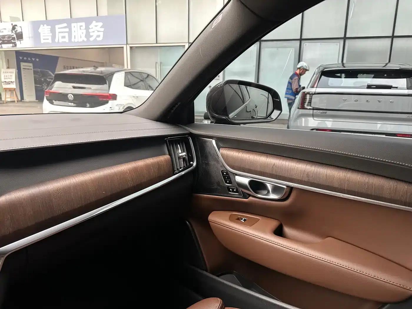 2024 Volvo S90 B5 Inscription Luxury Edition — миниатюра 11