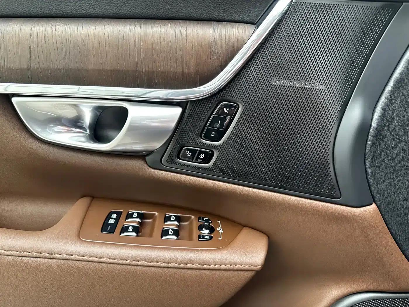 2024 Volvo S90 B5 Inscription Luxury Edition — миниатюра 16