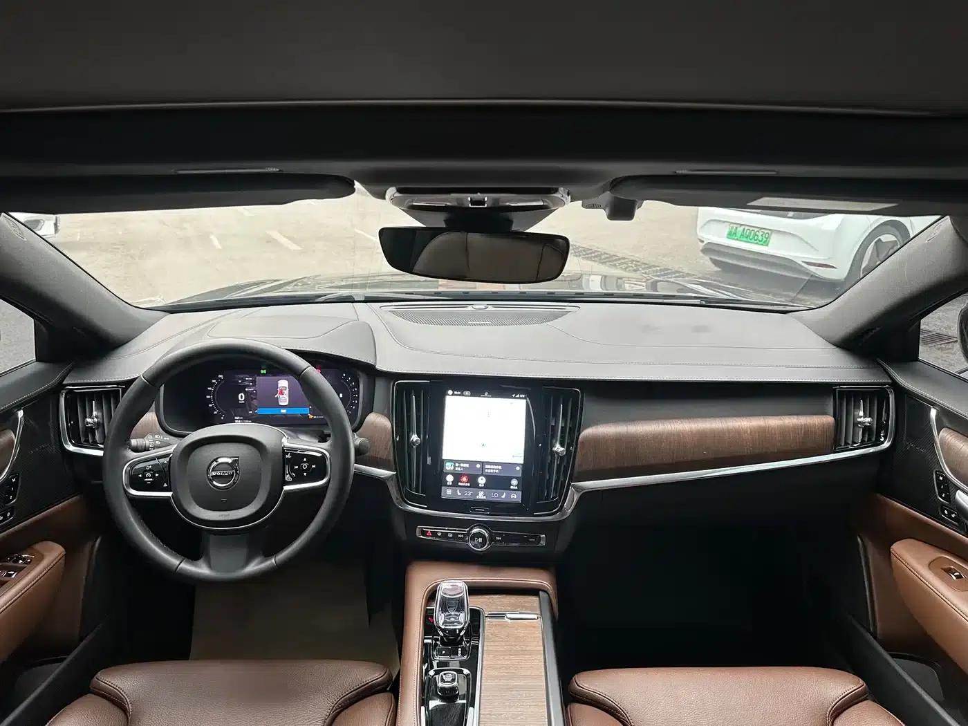 2024 Volvo S90 B5 Inscription Luxury Edition — миниатюра 10