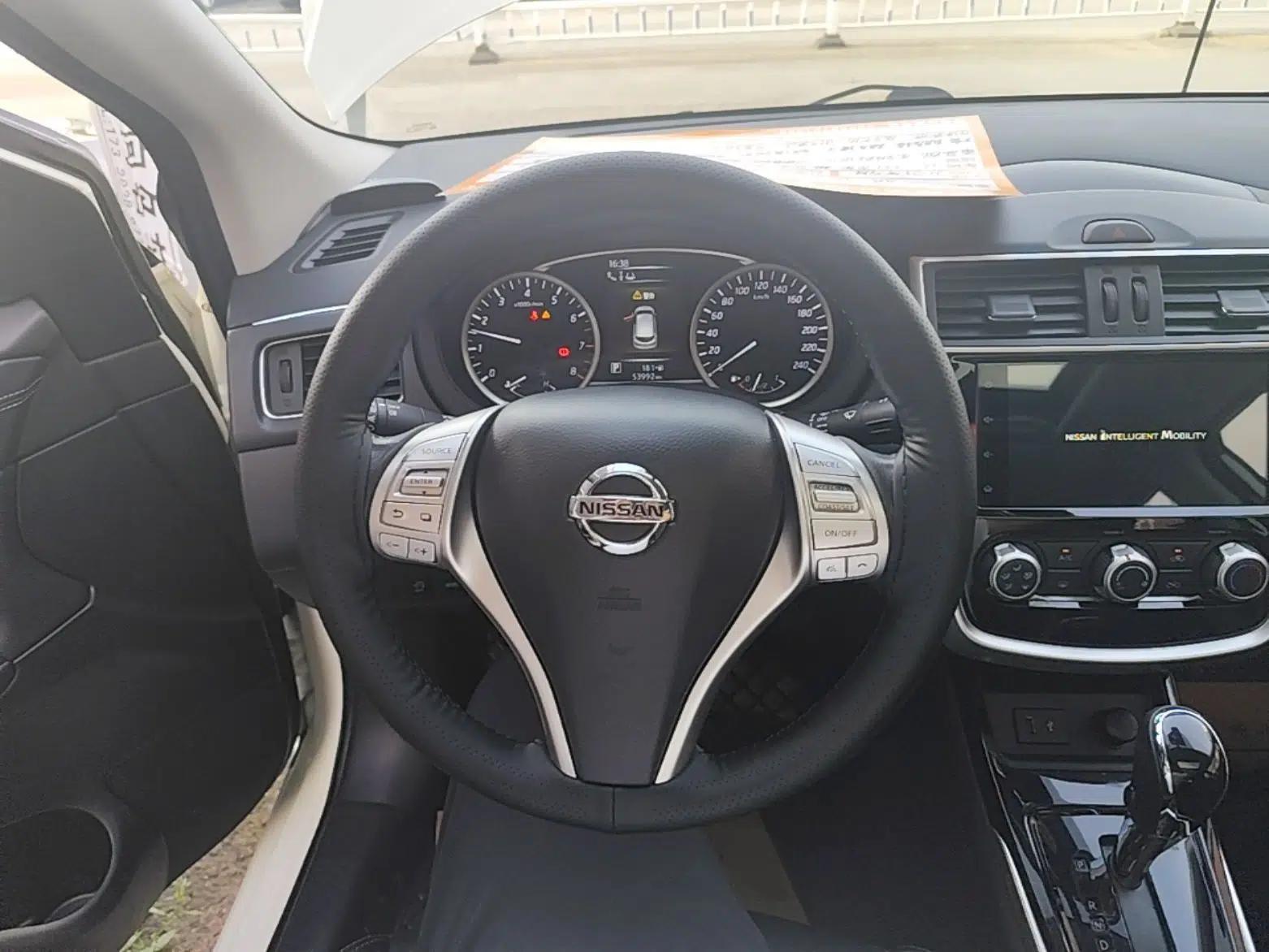 Nissan Tiida 2021 1.6L CVT Smart Drive Edition — миниатюра 14