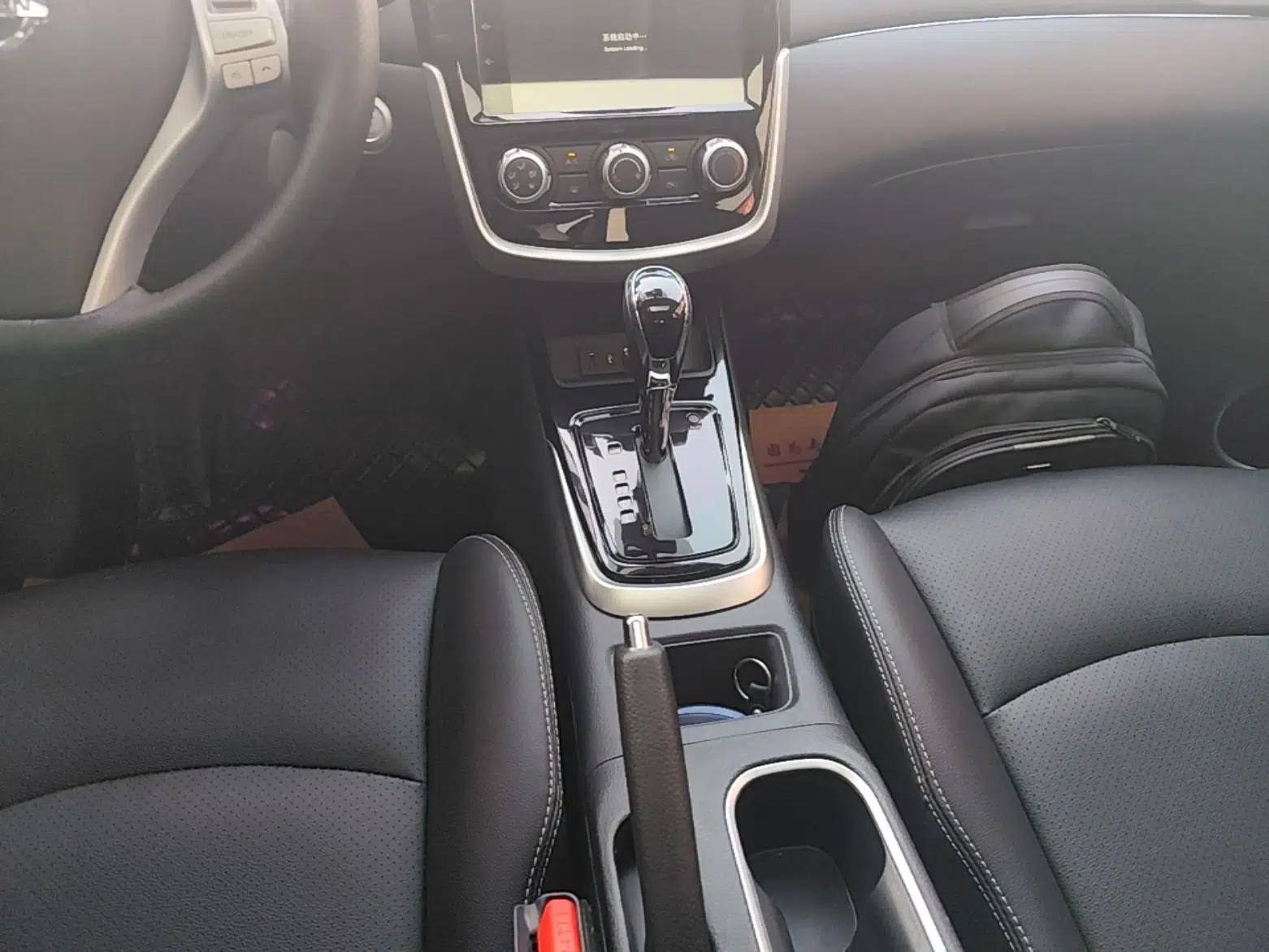 Nissan Tiida 2021 1.6L CVT Smart Drive Edition — миниатюра 17