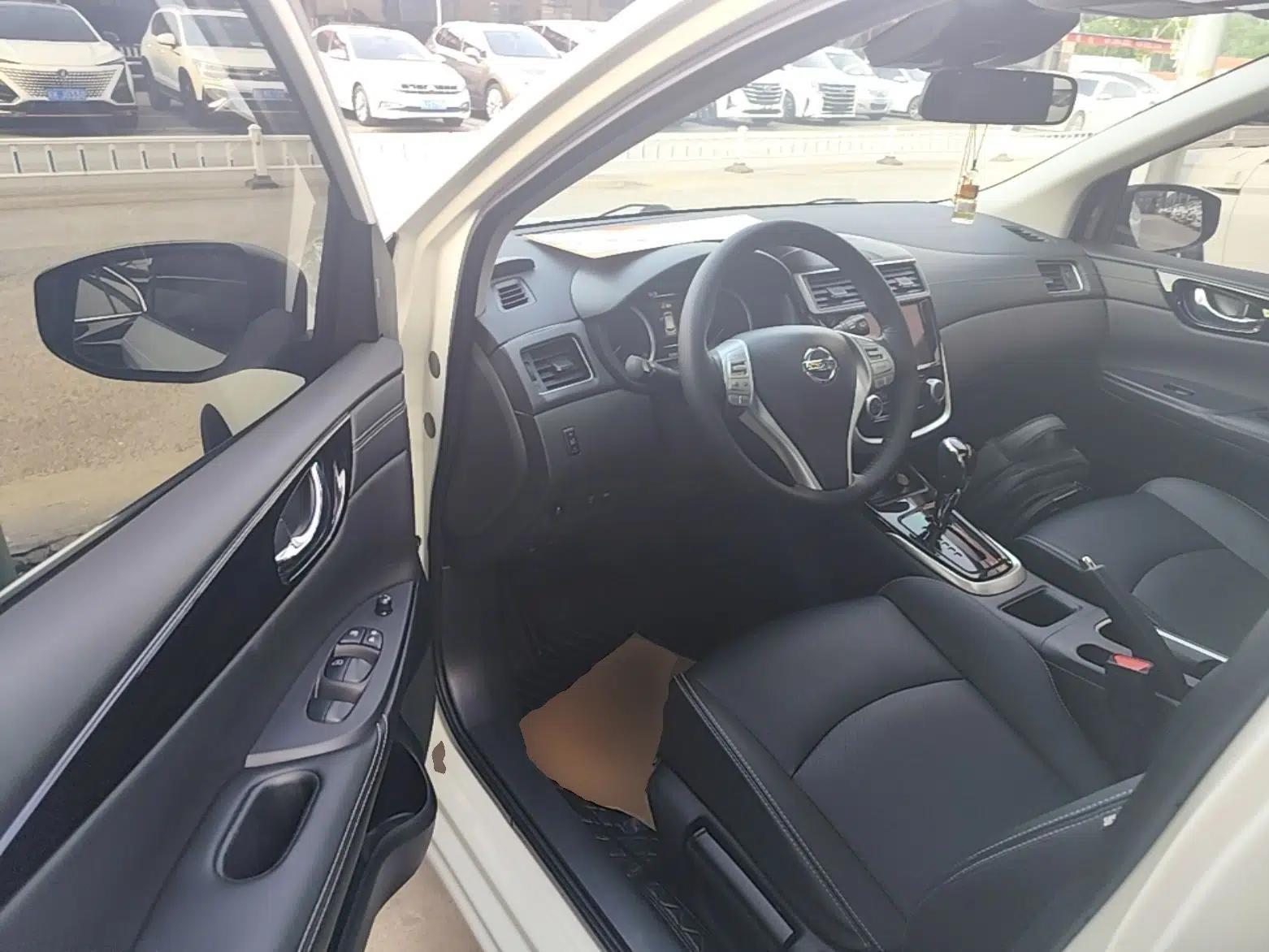 Nissan Tiida 2021 1.6L CVT Smart Drive Edition — миниатюра 19