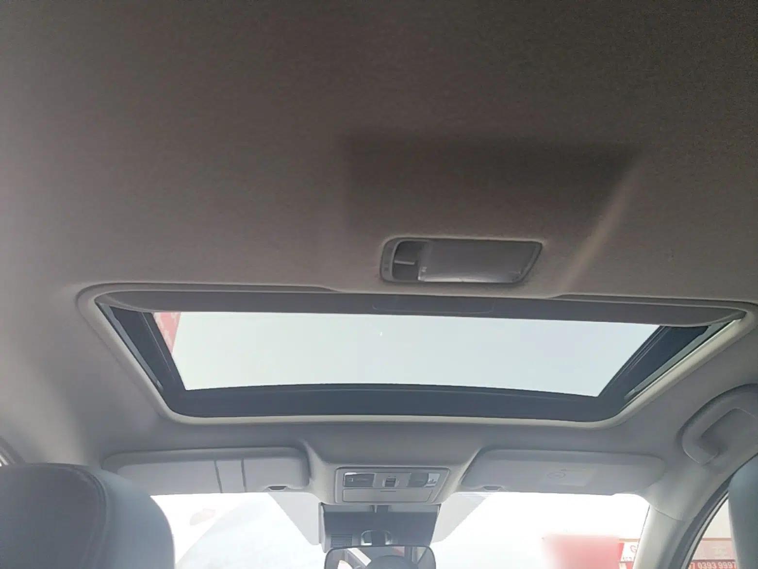 Nissan Tiida 2021 1.6L CVT Smart Drive Edition — миниатюра 21