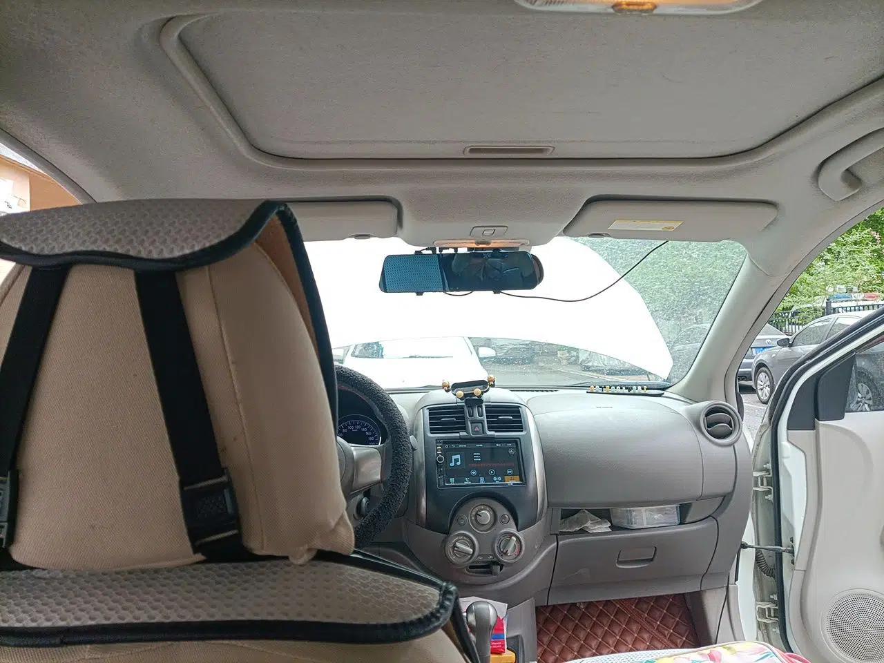 Nissan Sunny 2011 1.5XL CVT Luxury Edition — миниатюра 19