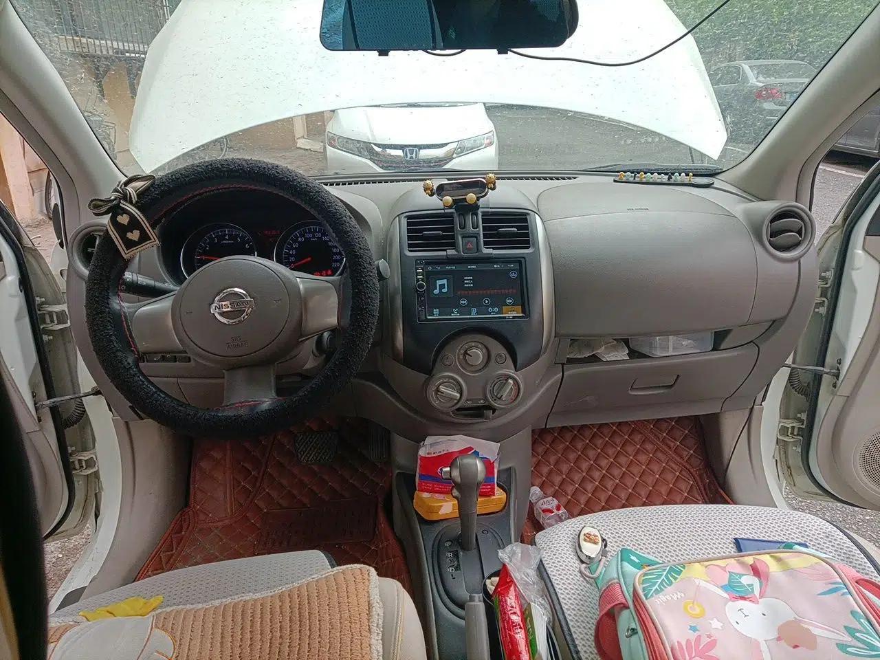Nissan Sunny 2011 1.5XL CVT Luxury Edition — миниатюра 10