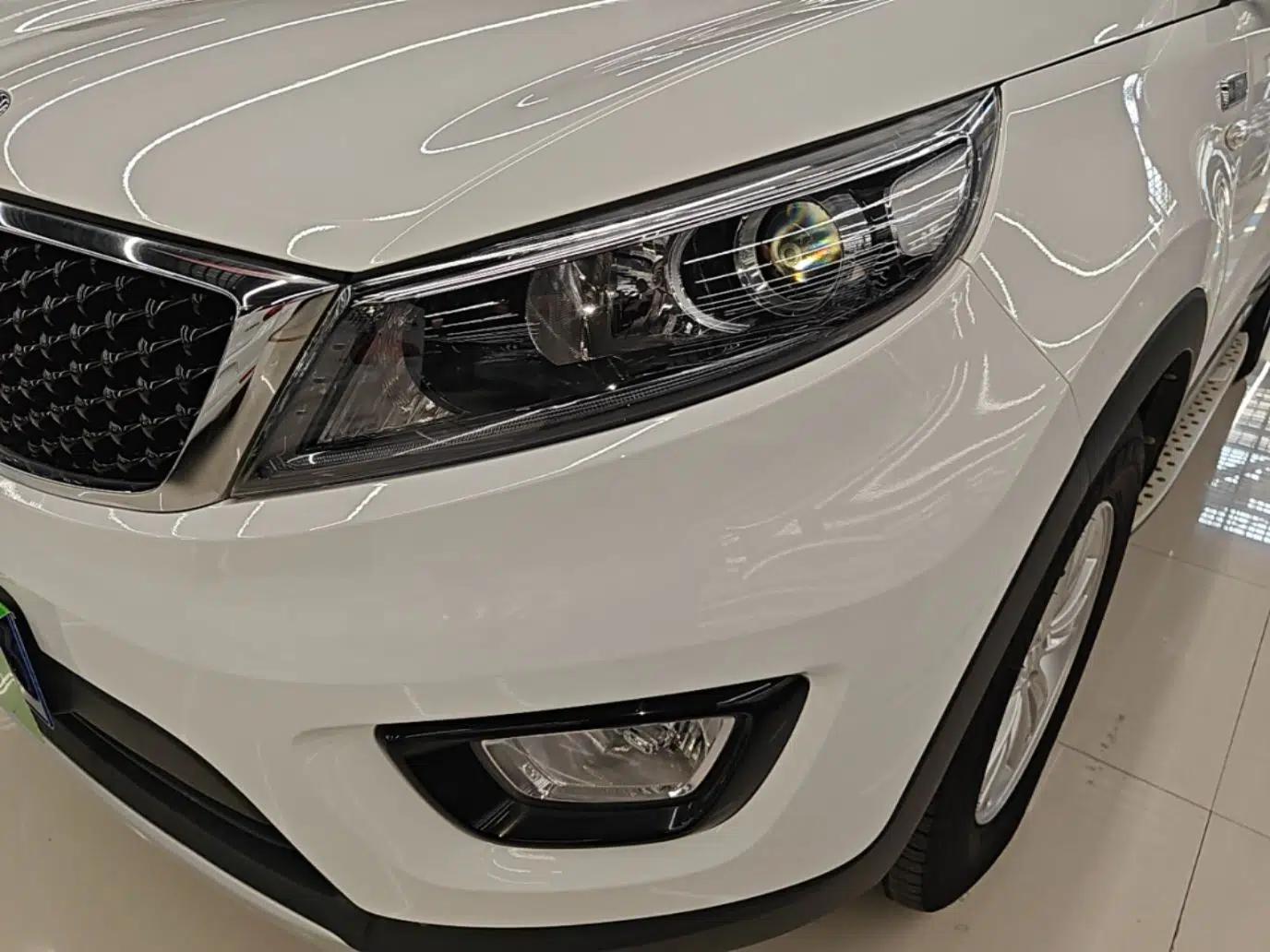 Kia Sportage R 2015 2.0L Automatic Two-Wheel Drive GL — миниатюра 2