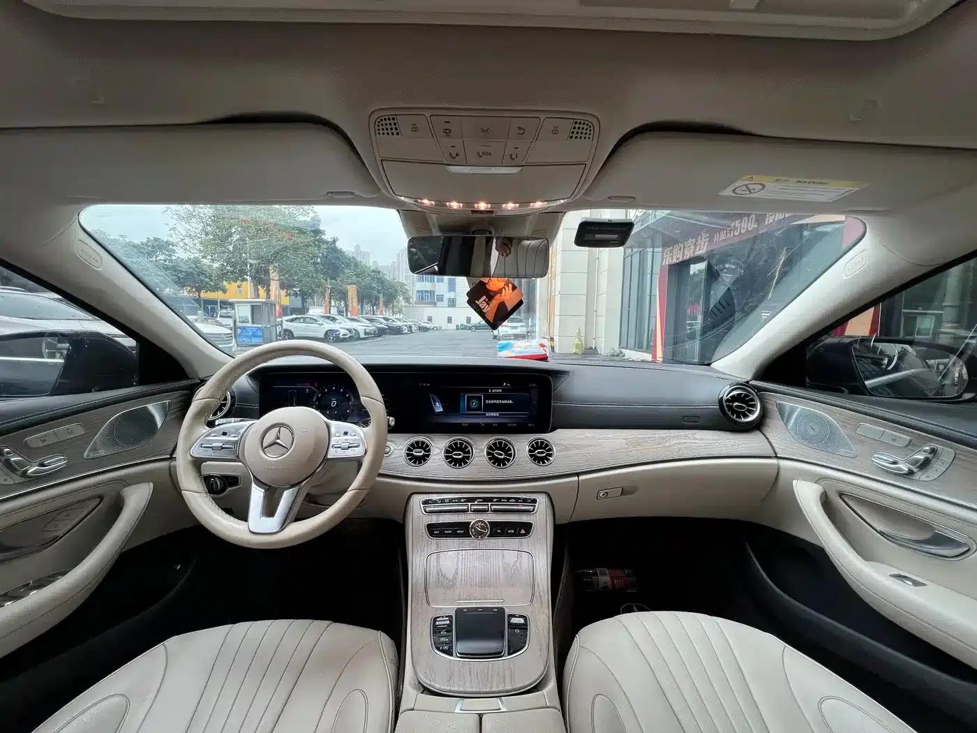2018 Mercedes-Benz CLS 300 Dynamic — миниатюра 9
