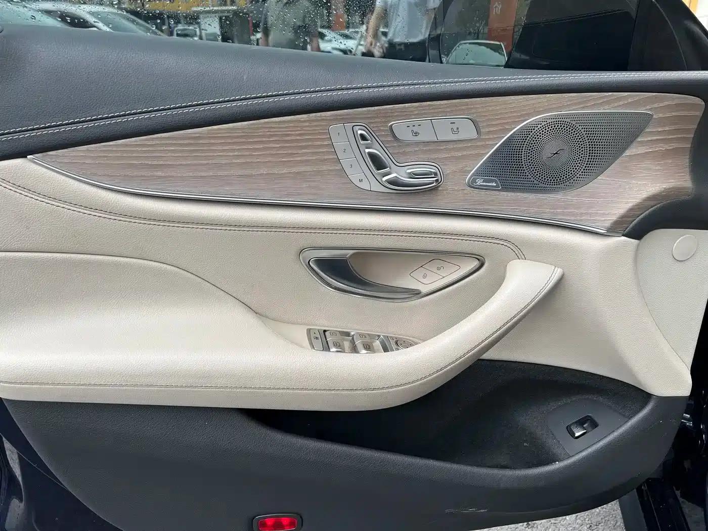 2018 Mercedes-Benz CLS 300 Dynamic — миниатюра 10