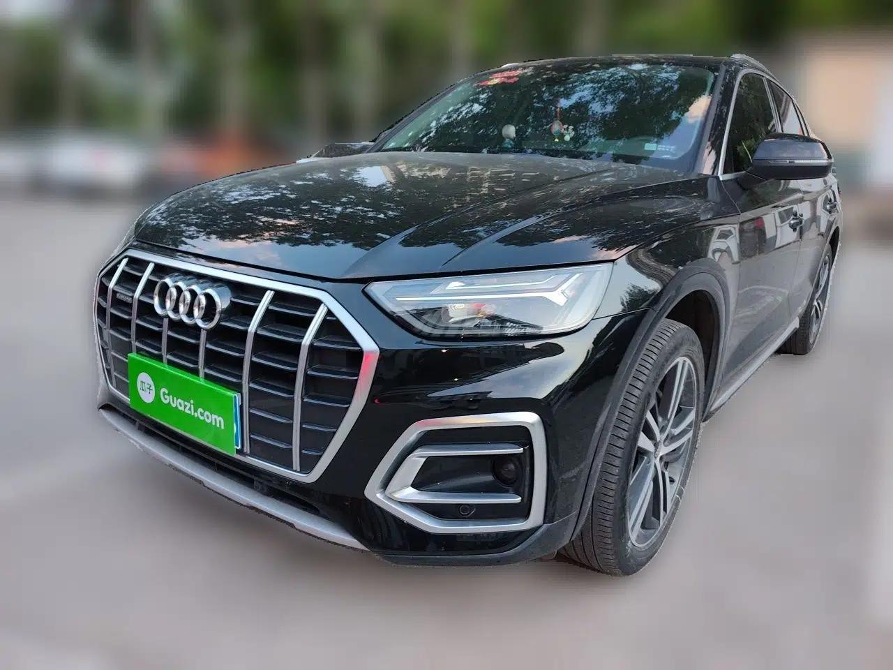 Audi Q5L 2022 40T Fashionable and Elegant Model — миниатюра 1