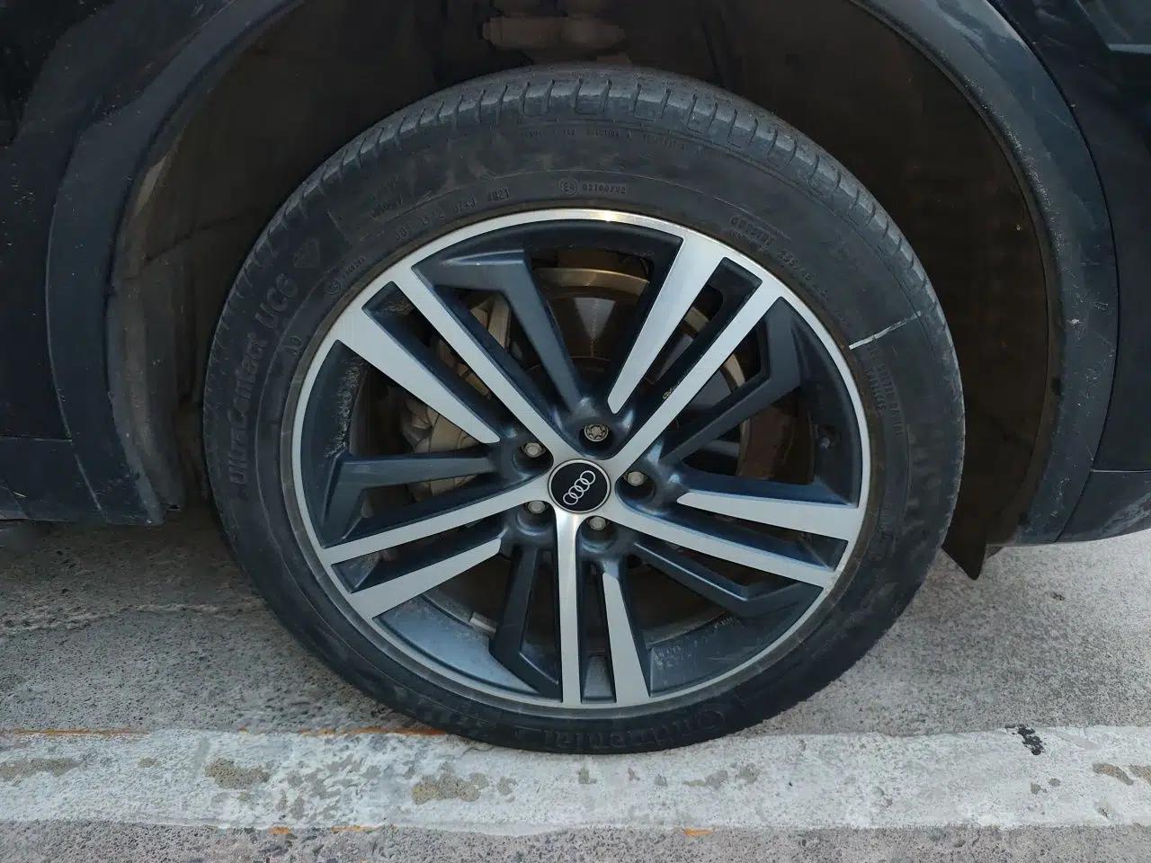 Audi Q5L 2022 40T Fashionable and Elegant Model — миниатюра 8