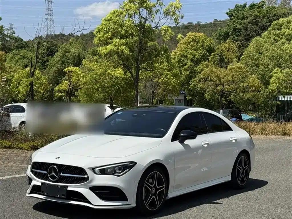 Imported Mercedes-Benz CLA 2023 CLA 200 4MATIC — миниатюра 3