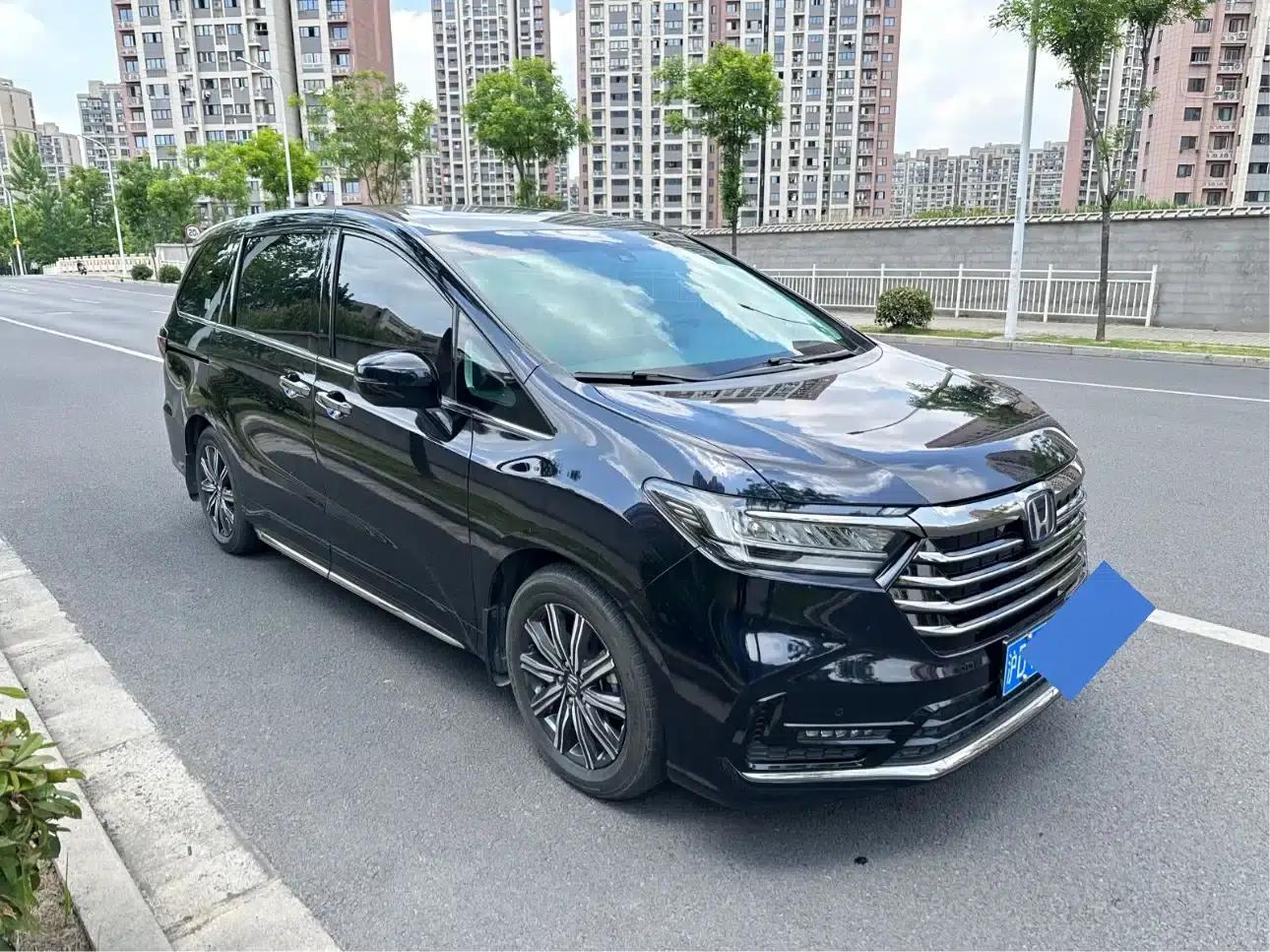 Odyssey 2022 2.0L e:HEV Elite Edition — миниатюра 3