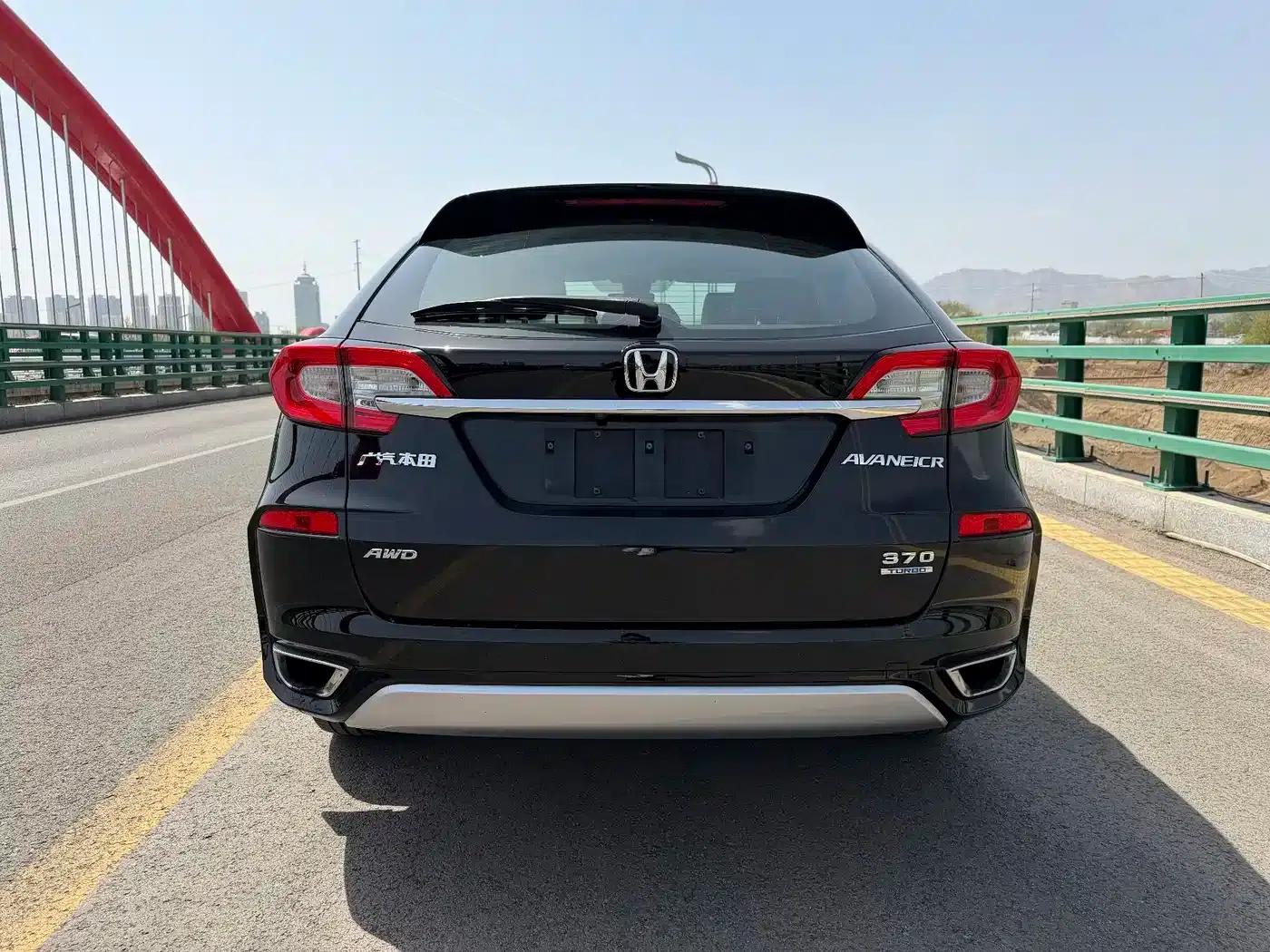 2017 Honda Avancier 370TURBO 4WD Premium Edition — миниатюра 6
