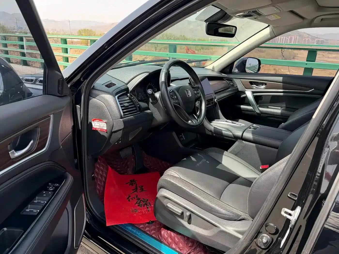 2017 Honda Avancier 370TURBO 4WD Premium Edition — миниатюра 8