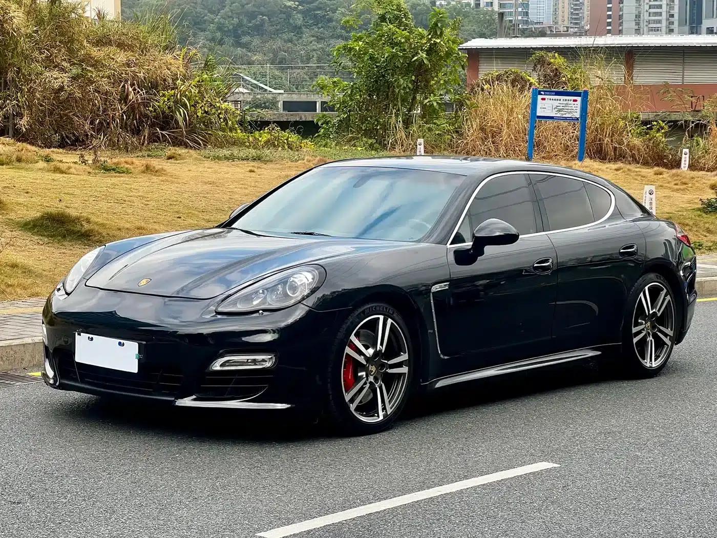 Panamera 2010 Panamera Turbo 4.8T — миниатюра 1
