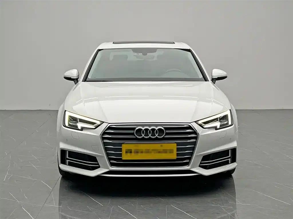 Audi A4L 2018 30th Anniversary Edition 40 TFSI Fashion Model — миниатюра 2