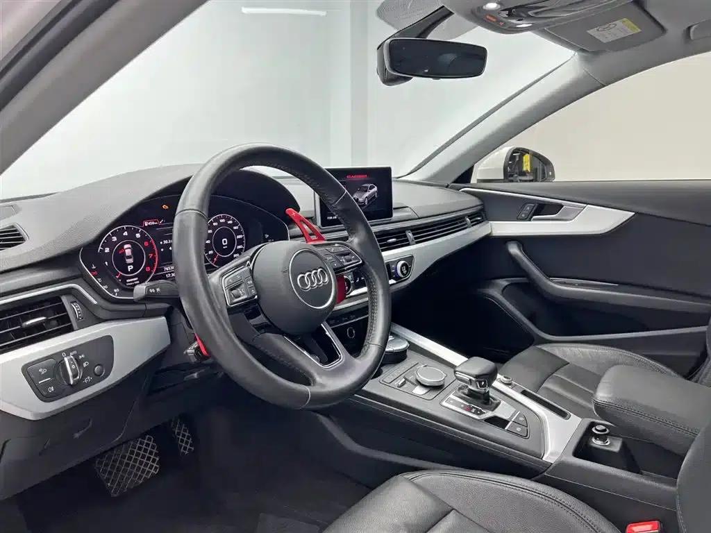 Audi A4L 2018 30th Anniversary Edition 40 TFSI Fashion Model — миниатюра 14