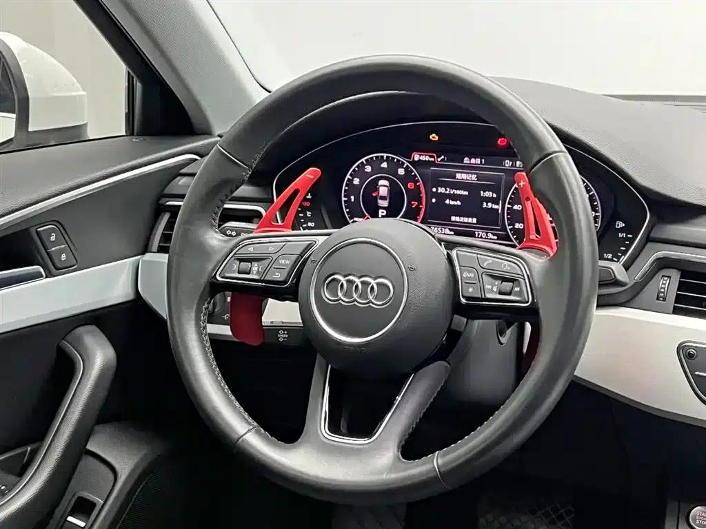 Audi A4L 2018 30th Anniversary Edition 40 TFSI Fashion Model — миниатюра 21
