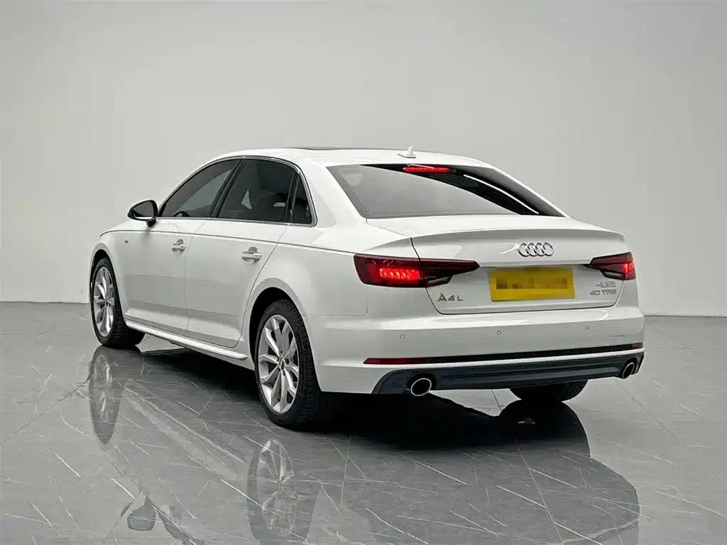 Audi A4L 2018 30th Anniversary Edition 40 TFSI Fashion Model — миниатюра 4