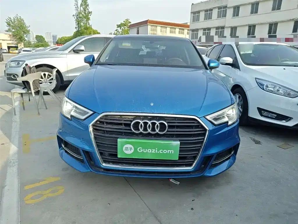 Audi A3 2018 30th Anniversary Edition Sportback 35 TFSI Fashion Model — миниатюра 3